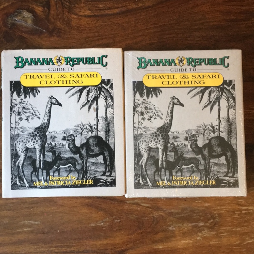 2 Banana Republic Guide to Travel & Safari Clothing Hardcover Book 1986
